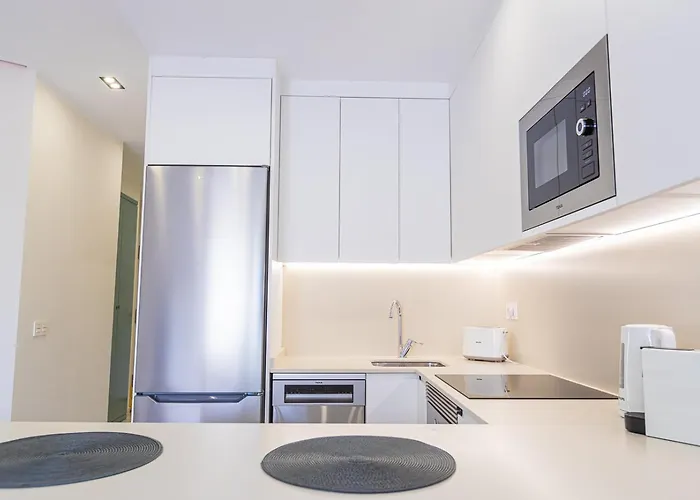 In Beachfront Complex In El Duque Area, Lejlighed *